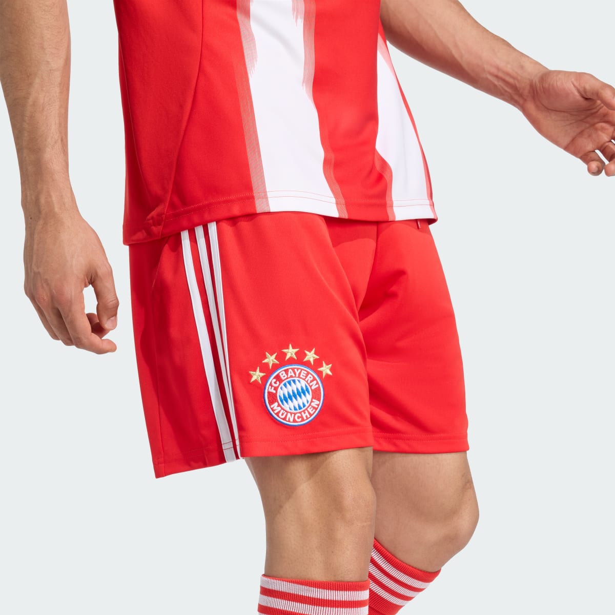 FC Bayern 25/26 Home Shorts - Image 5