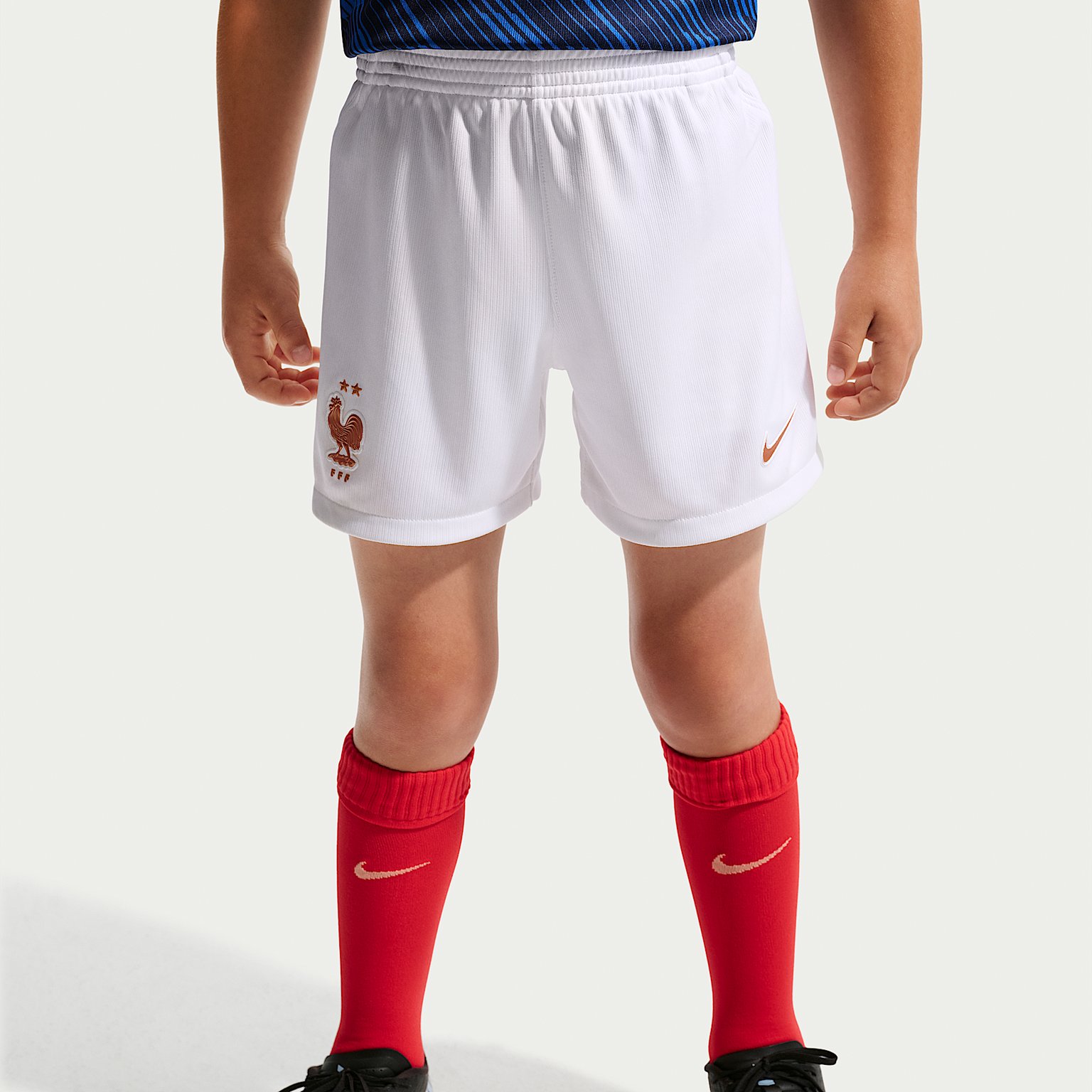 Kid's Nike France Home 2026 Kit - Image 4